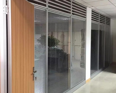 Customization of indoor glass partition walls