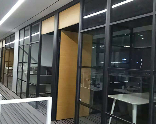 玻璃隔断厂家