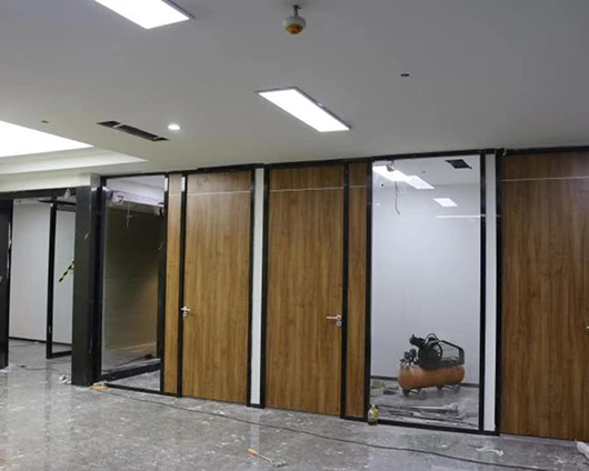 全铝玻璃隔断尺寸